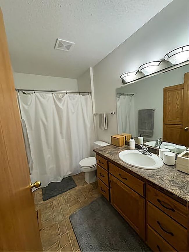 Photo of 4216 34th Ave S, Fargo, ND