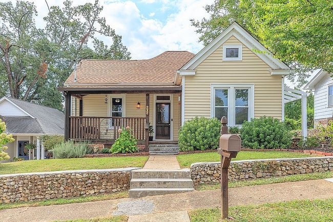 Photo of 608 Colville St