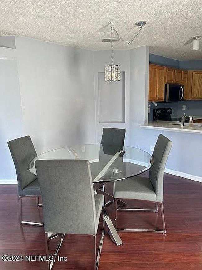 Additional photo 2 of property located at 600 Covered Bridge Road Unit 1