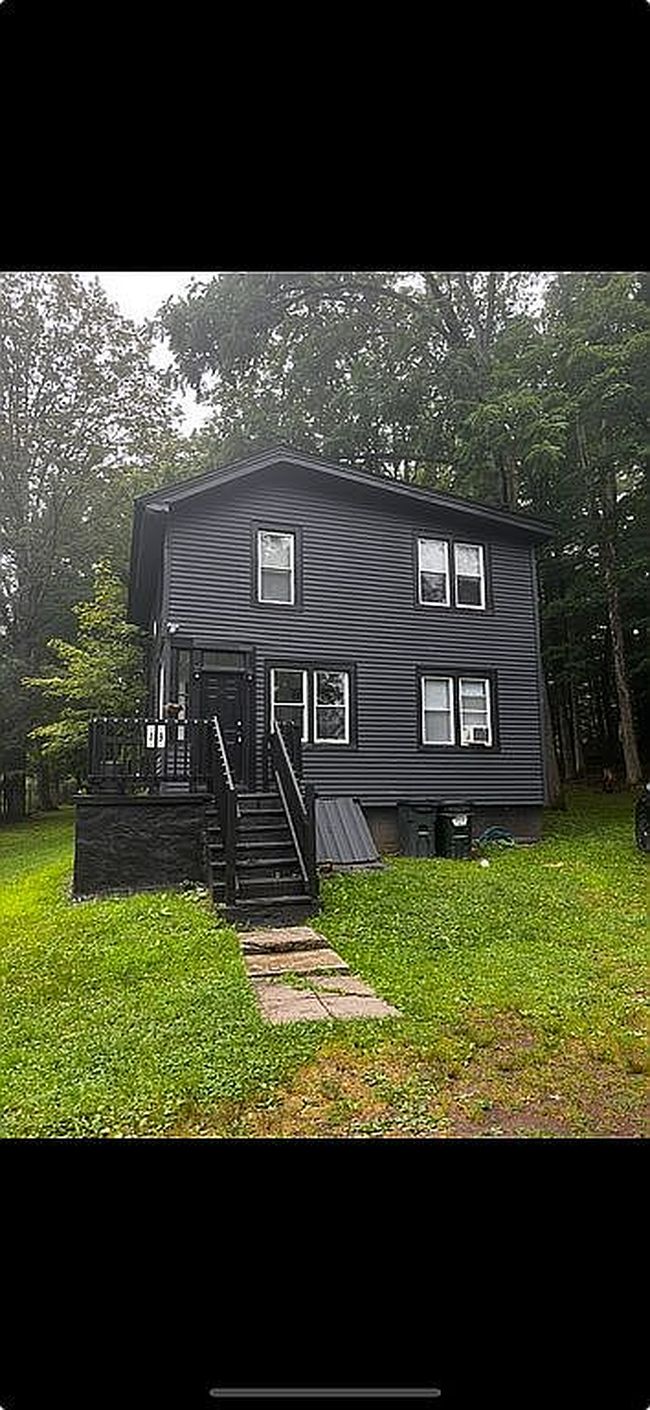 Photo of 13 Scott Ave