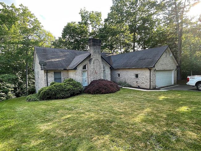 Preview of property located at 633 Carriage Dr