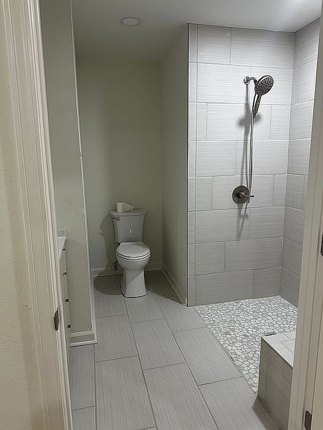 Photo of 16 River Oaks Trce, Searcy, AR