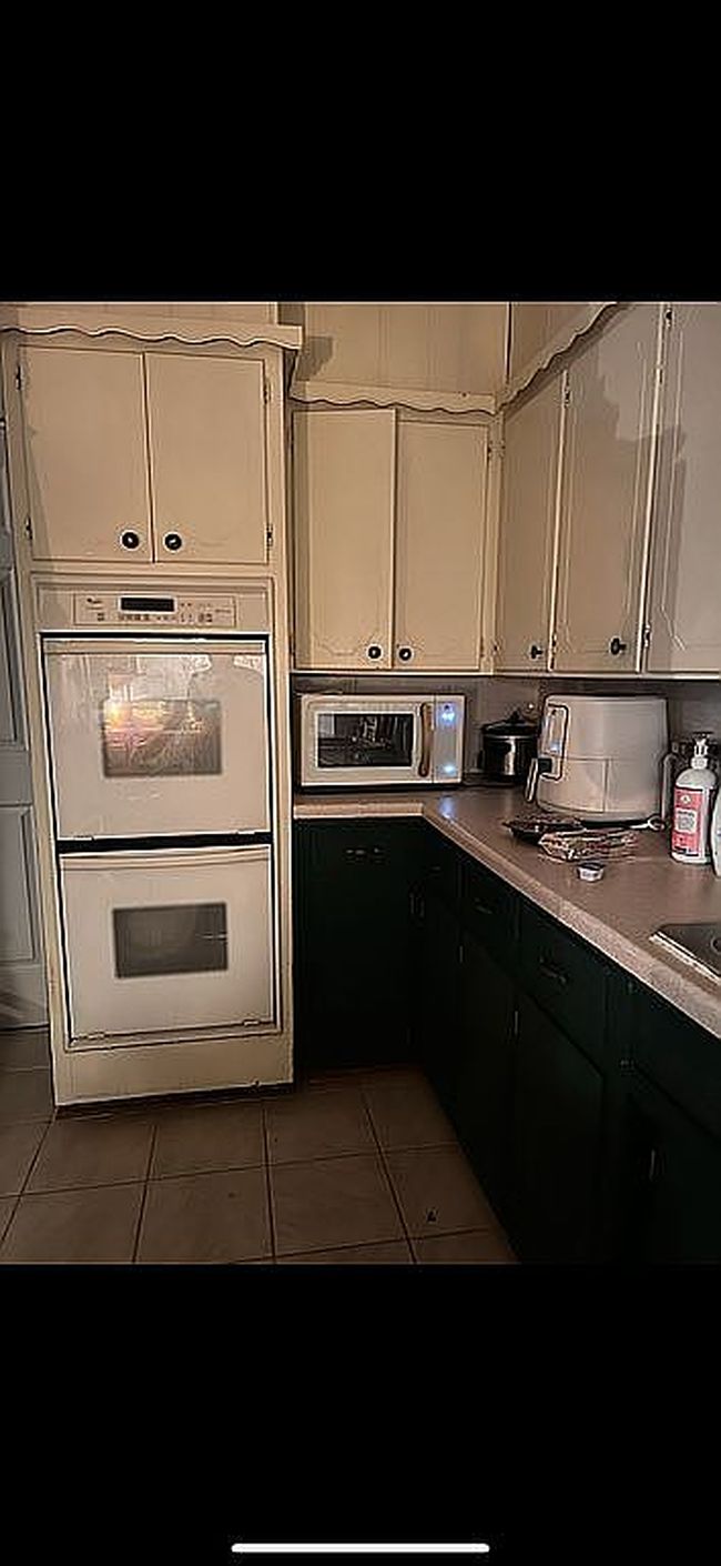 Photo of 610 E Monroe St, Waurika, OK