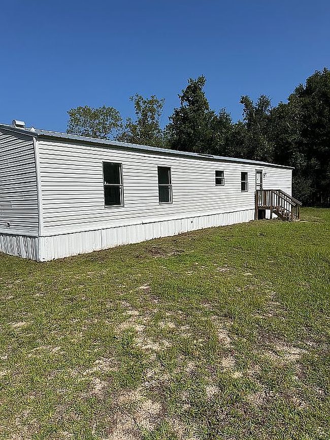 Additional photo 2 of property located at 11910 Ne 103rd Ter