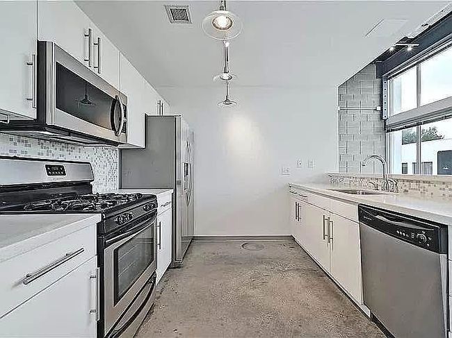 Image of 4801 S Congress Ave Apt F1