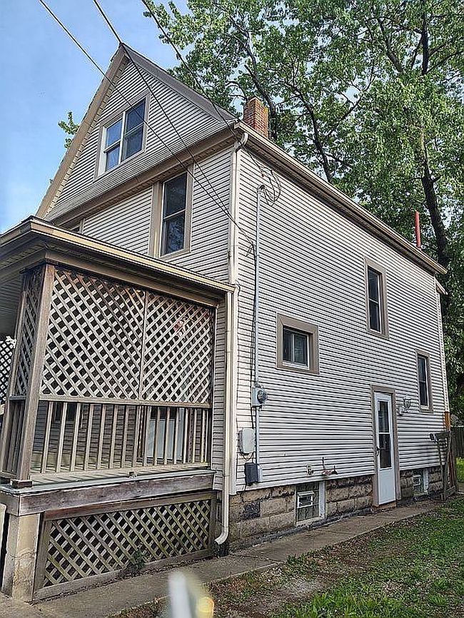 Image of 205 Clark St