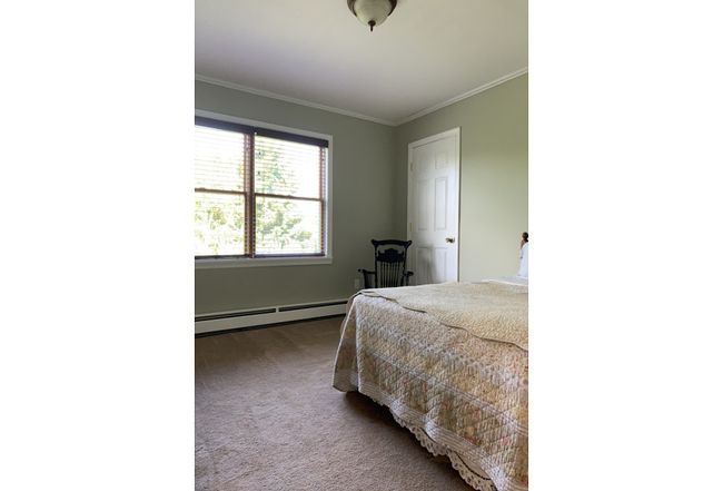 Photo of 155 2nd Ave