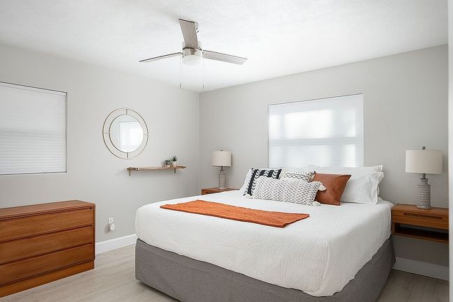 Preview of property located at 3906 Nw 19th St