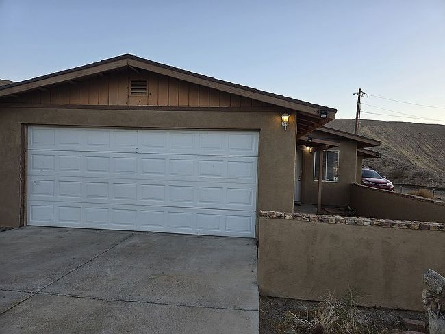 1920 Jo Ann Ave, Bullhead City, AZ