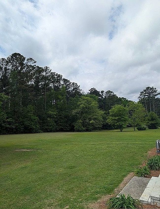 Photo of 6235 Carnes St, Gadsden, AL