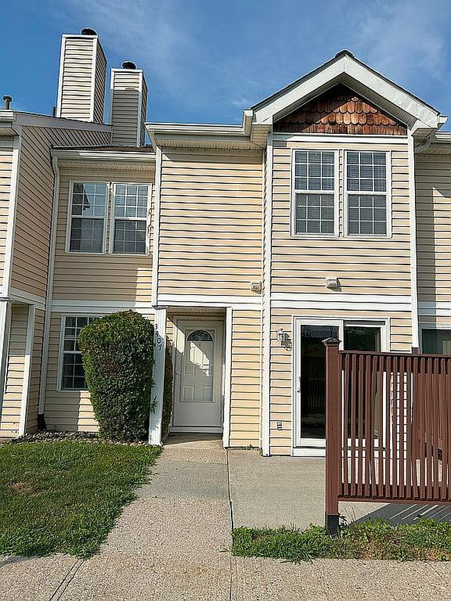 Photo of 3407 Whispering Hills Dr #3407, Chester, NY