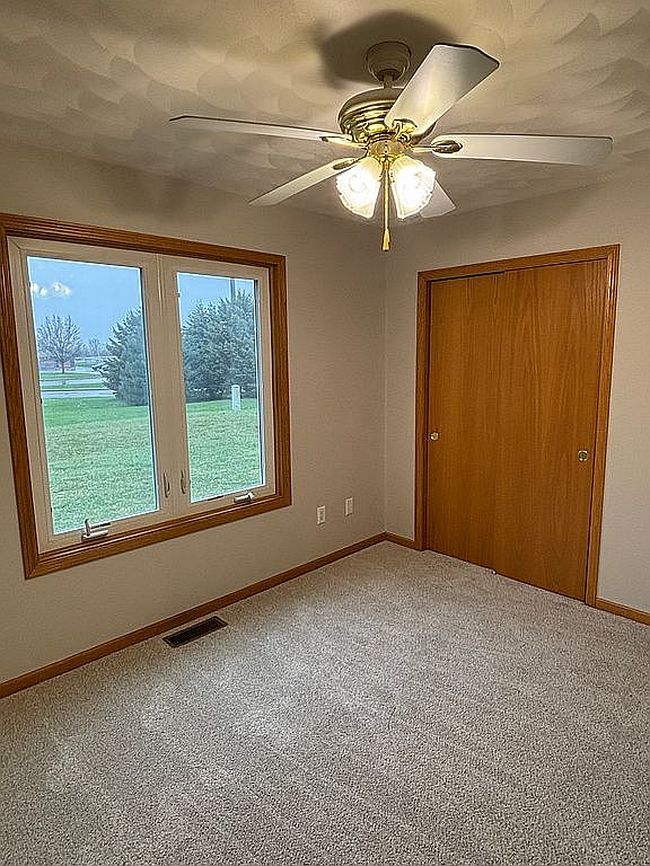 Photo of 120 Easy St, Washington, IL