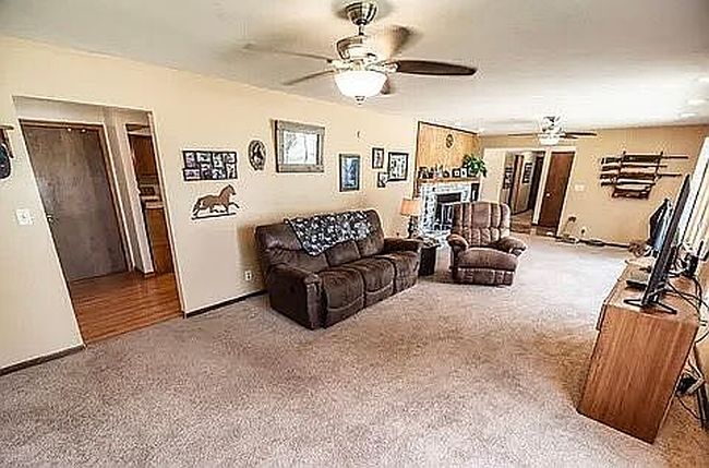 Image of 1320 380th St