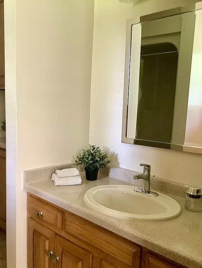 Photo of 2957 265th St, De Witt, IA