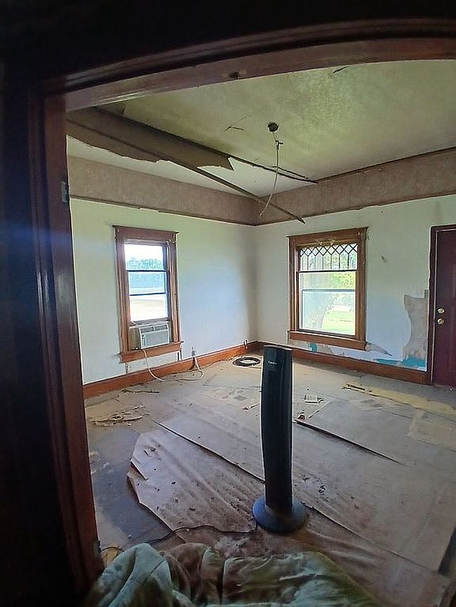 Photo of 108 3rd Ave, Gary, SD