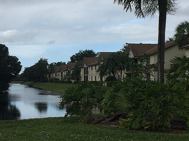 Additional photo 1 of property located at 717 Gardens Dr Apt 202