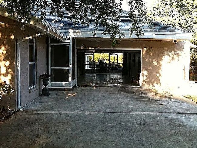 Photo of 1647 Summerdale Dr S, Clearwater, FL