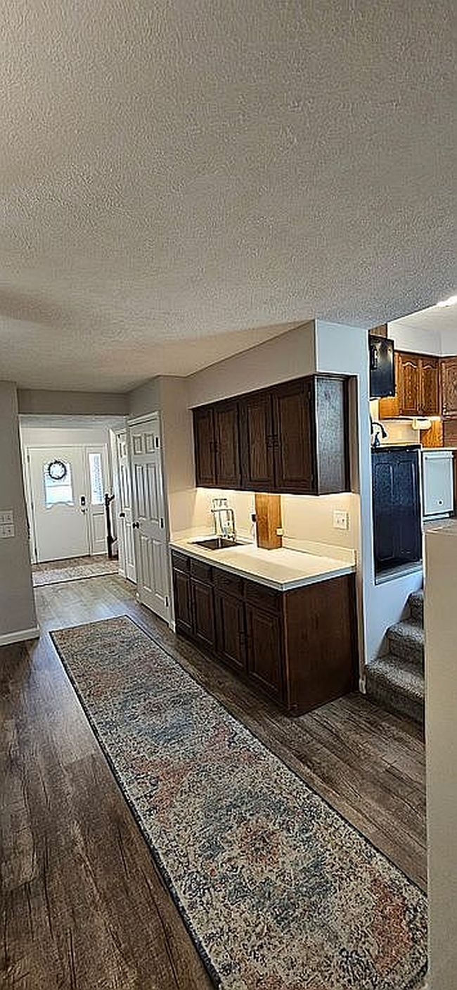 Image of 2 Crestview Pl