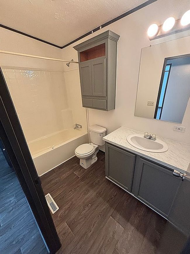 Image of 282 Woodland Trails Dr