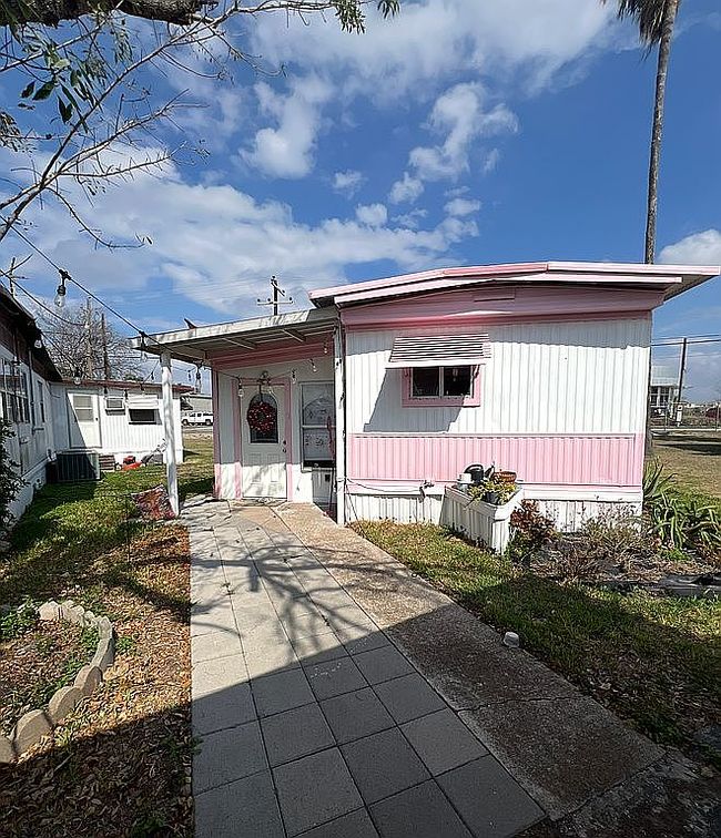 Image of 4900 N Mccoll Rd #425