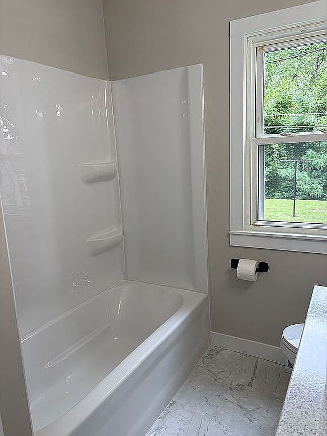 Photo of 3103 Tamara Dr Sw, Cedar Rapids, IA