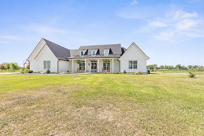 Image of 4011 Sea Breeze Pvt Dr