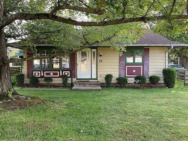 Image of 19 Morley Dr