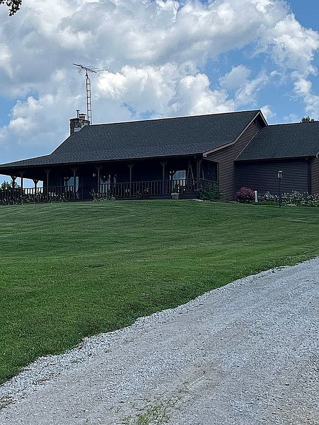 Photo of 9033 W State Road 58, Norman, IN