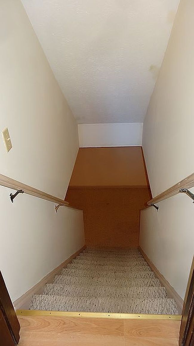 Photo of 108 Walcreek Dr, Columbus, OH
