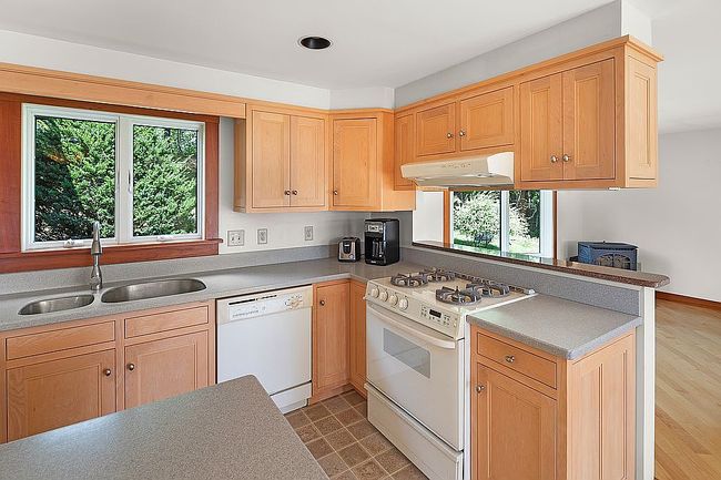 Image of 2917 Laporte Rd