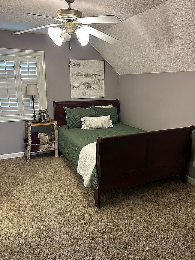 Image of 219 Palos Verdes Dr