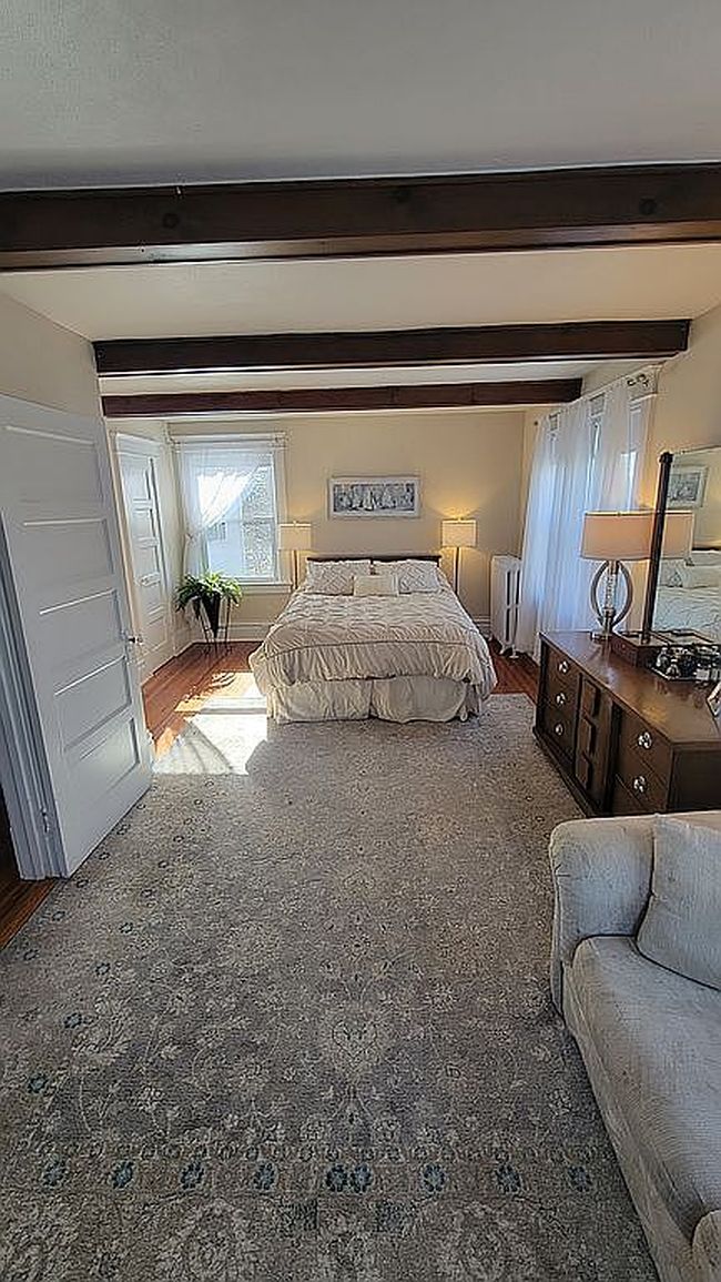 Photo of 292 Carter Ave, Newburgh, NY