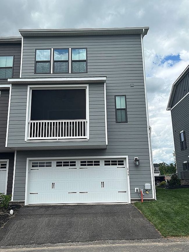 Image of 117 London Plane Dr
