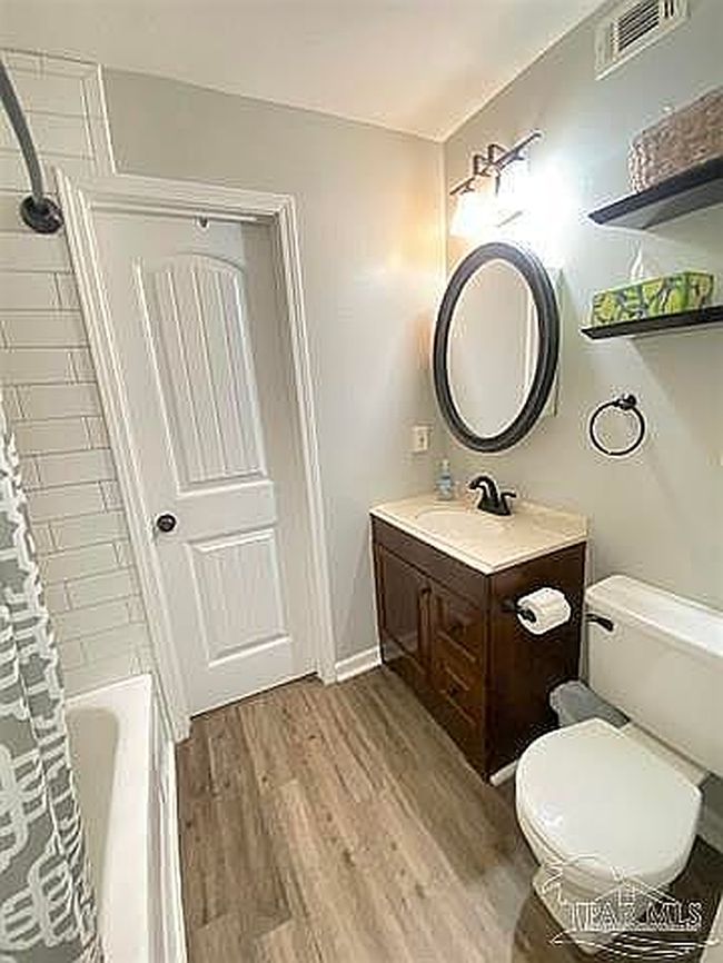 Photo of 1650 Via Deluna Dr #B-1, Pensacola Beach, FL