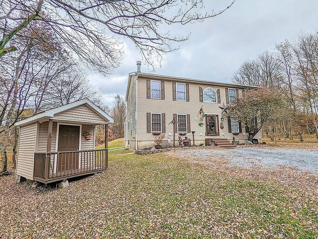 Photo of 14 Minnie Ha Ha Rd, Albrightsville, PA