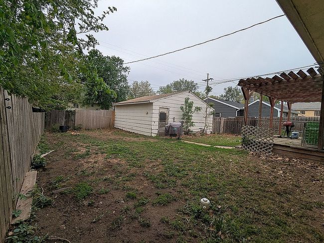 Image of 305 S West Ave