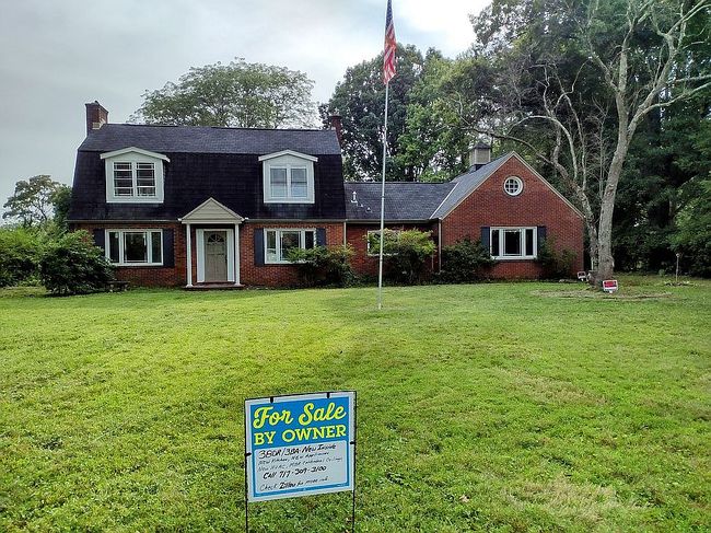 16 Churchill Rd, Pittsburgh, PA