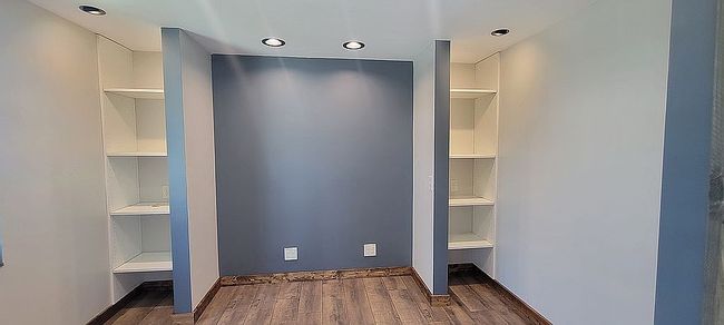 Additional photo 1 of property located at 161 W Hampton Dr