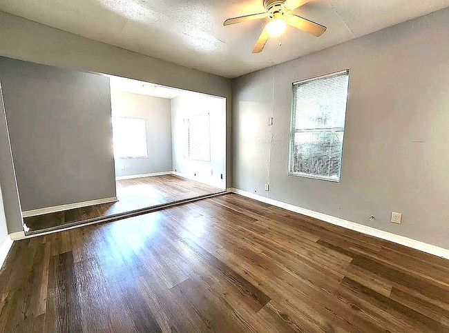 Image of 402 E Virginia Ave