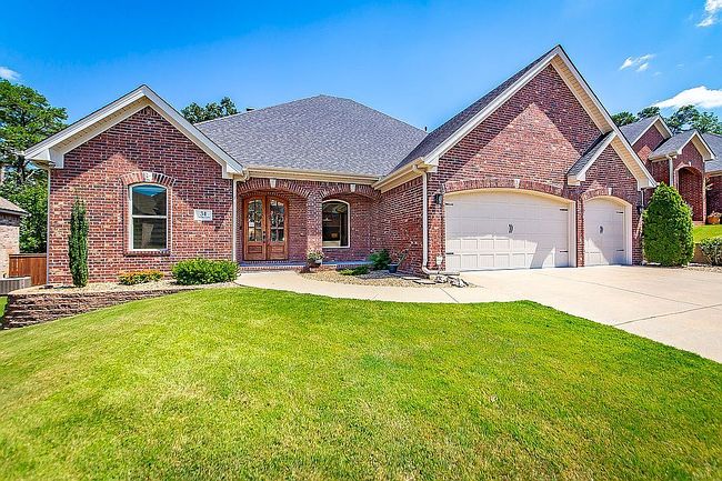 Photo of 34 Tournay Cir