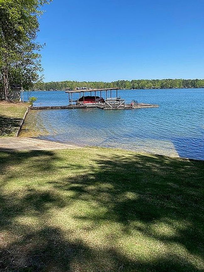 Image of 738 Mccain Rd
