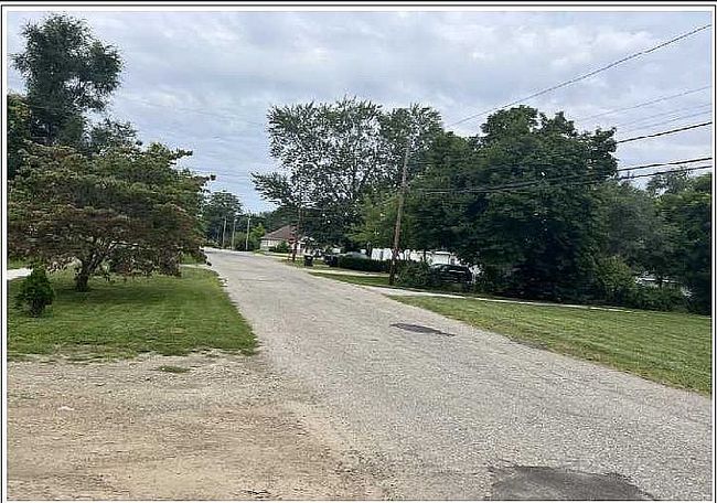 Photo of 11 E Cass St, Bangor, MI