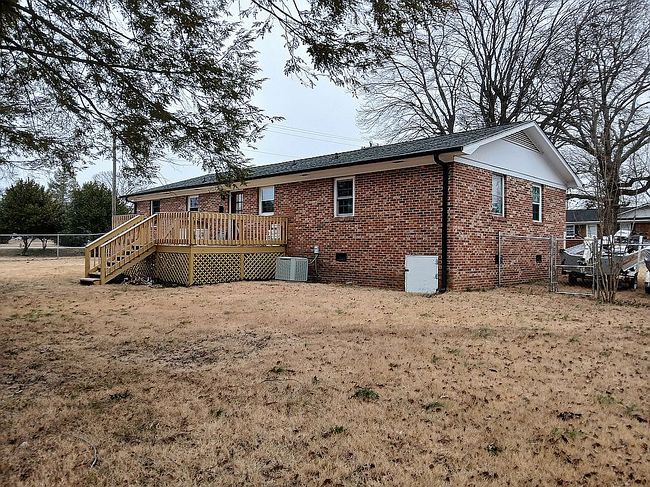 Image of 207 Irving St