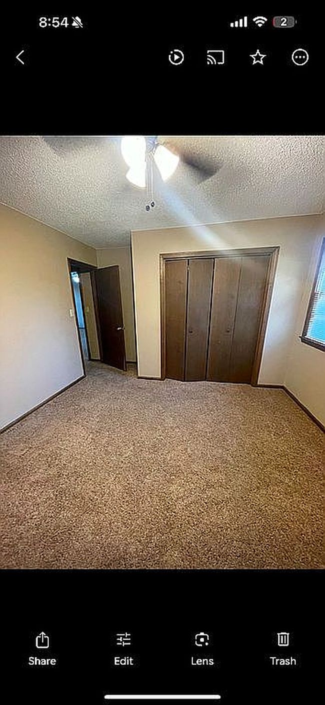 Photo of 517 E Jefferson St, Pittsburg, KS