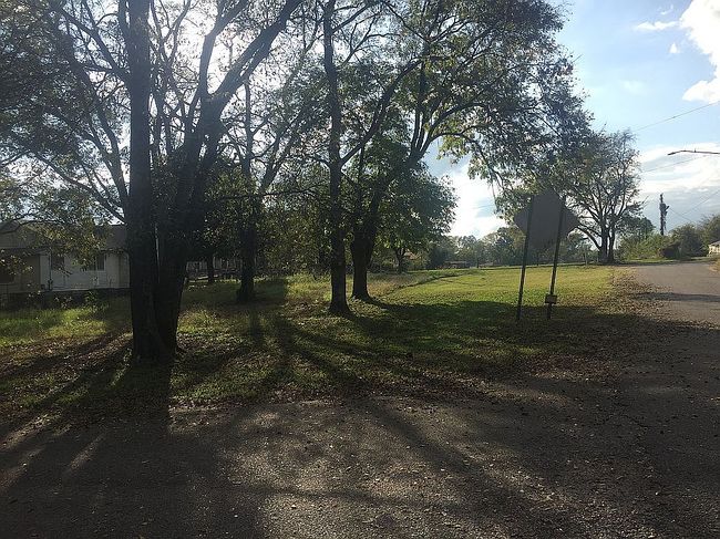 Photo of 1620 Arkadelphia Rd W, Birmingham, AL