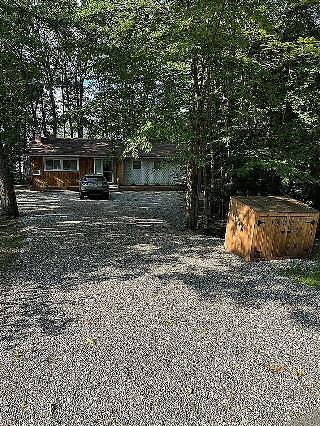 Image of 14 Essex St