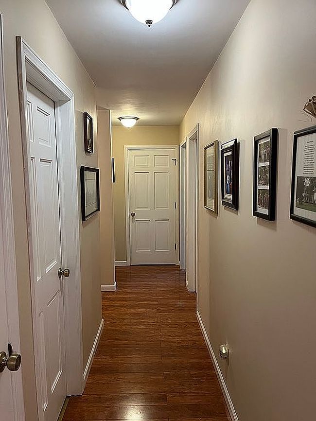 Photo of 1134 County Line Rd, Batesville, IN