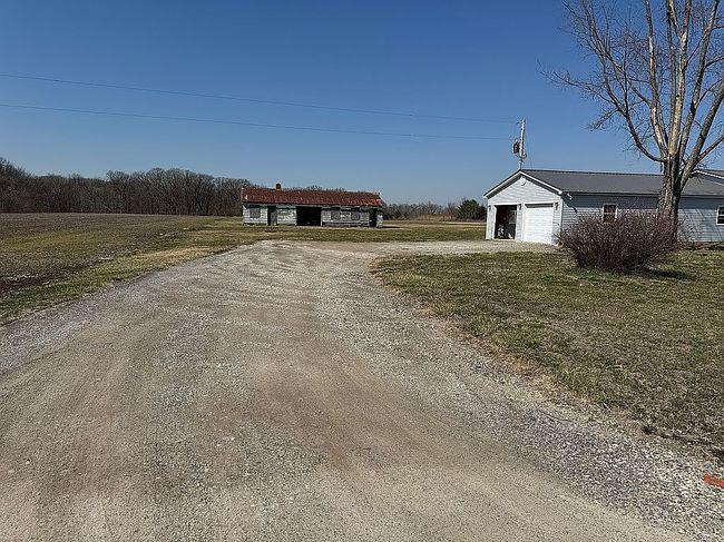 Photo of 1273 N 1425th St, Mason, IL