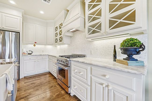 Photo of 1172 Monument Ln, Yukon, OK