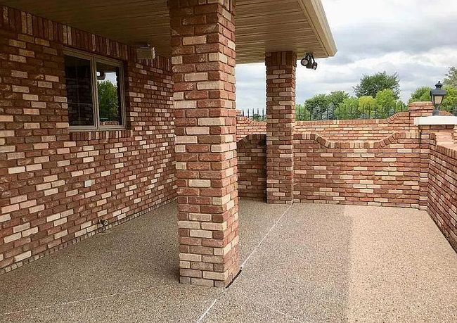 Additional photo 3 of property located at 319 Hillcrest Dr